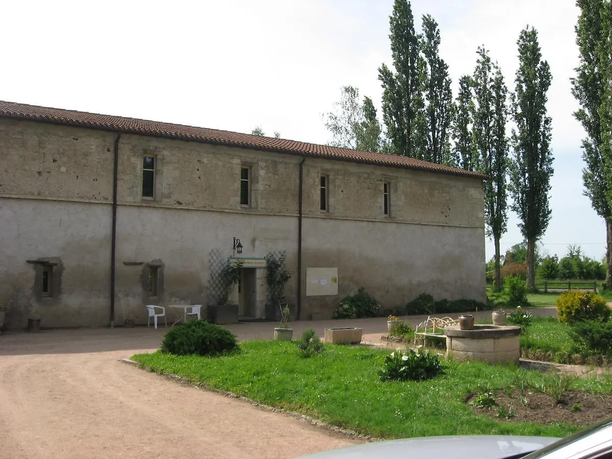 Abbaye Saint Gilbert Bed & Breakfast