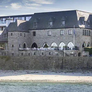 Relais & Chateaux Le Brittany & Hotel Roscoff